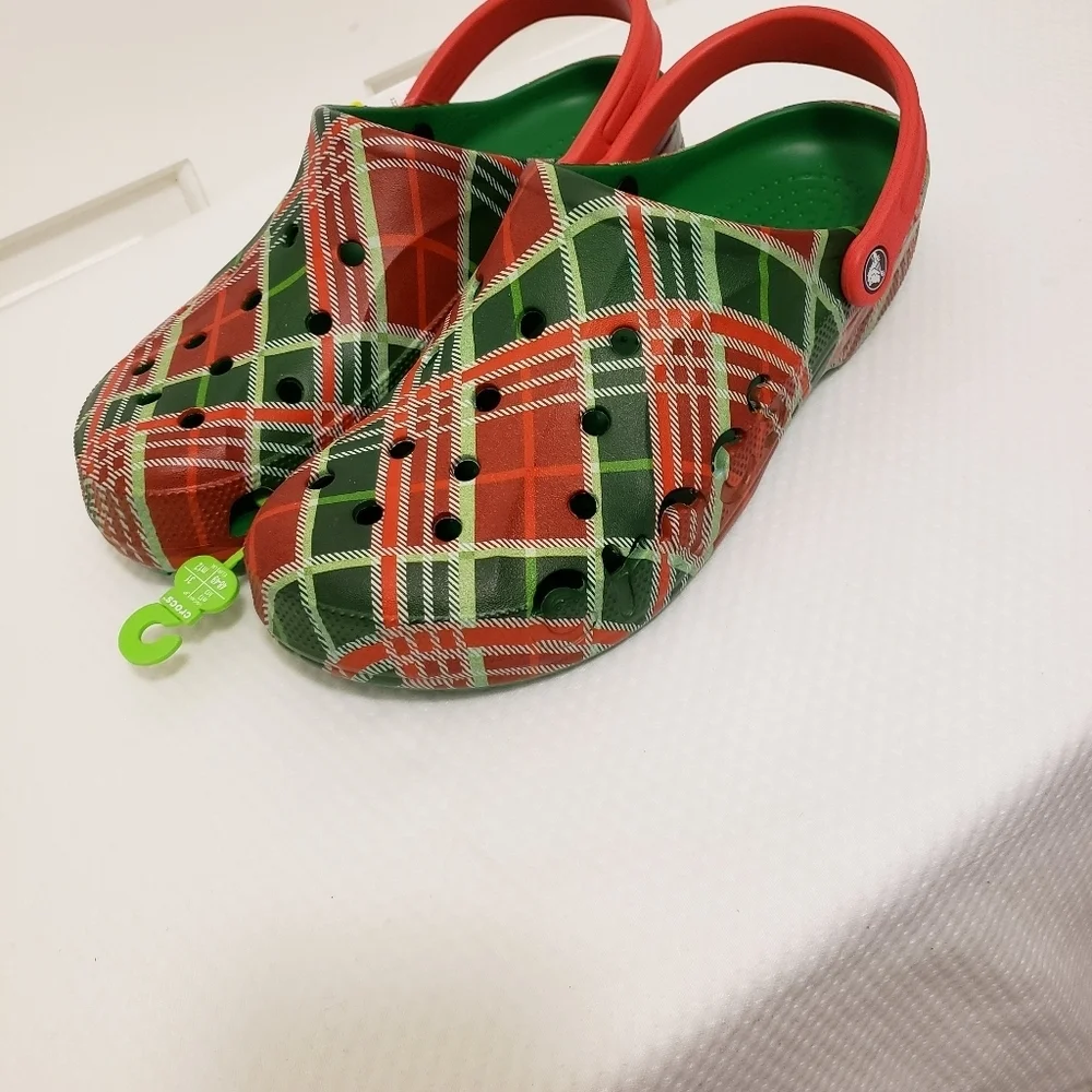 CROCS nwt baya